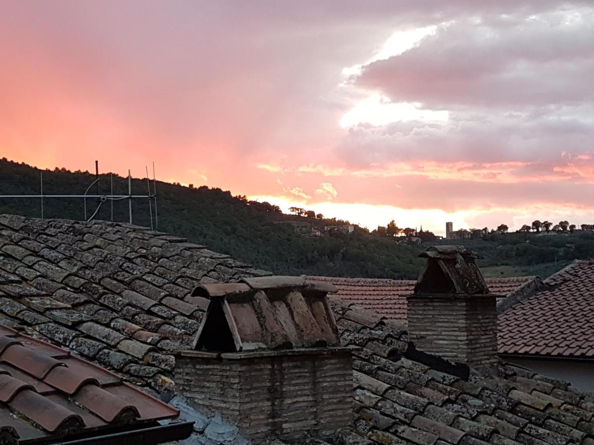 Borgo Nel Tempo Appartement Collestatte Buitenkant foto