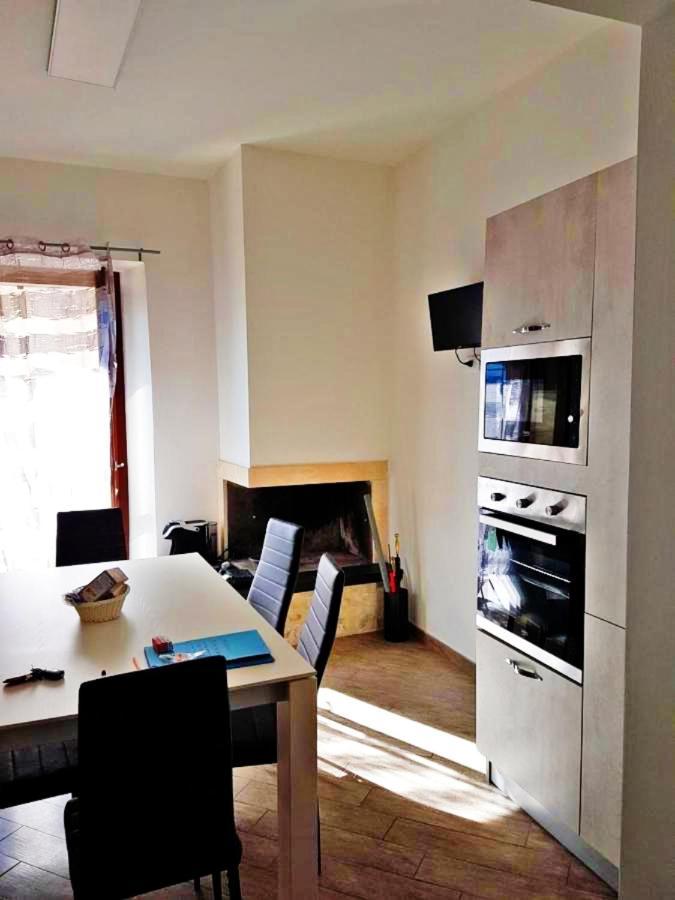 Borgo Nel Tempo Appartement Collestatte Buitenkant foto